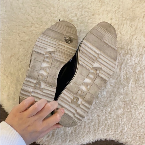 Prada shoes - Picture 6 of 8